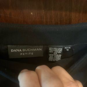 Dana Buchman size 10p black skirt